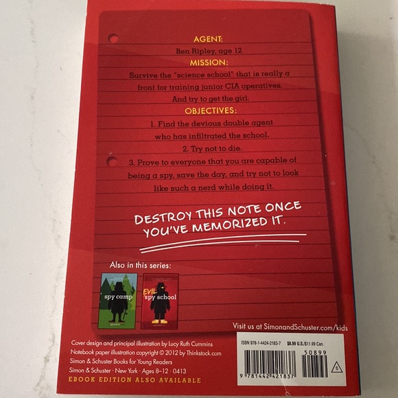 Spy school | 📚 | by Stuart Gibbs - Picture 3 of 3